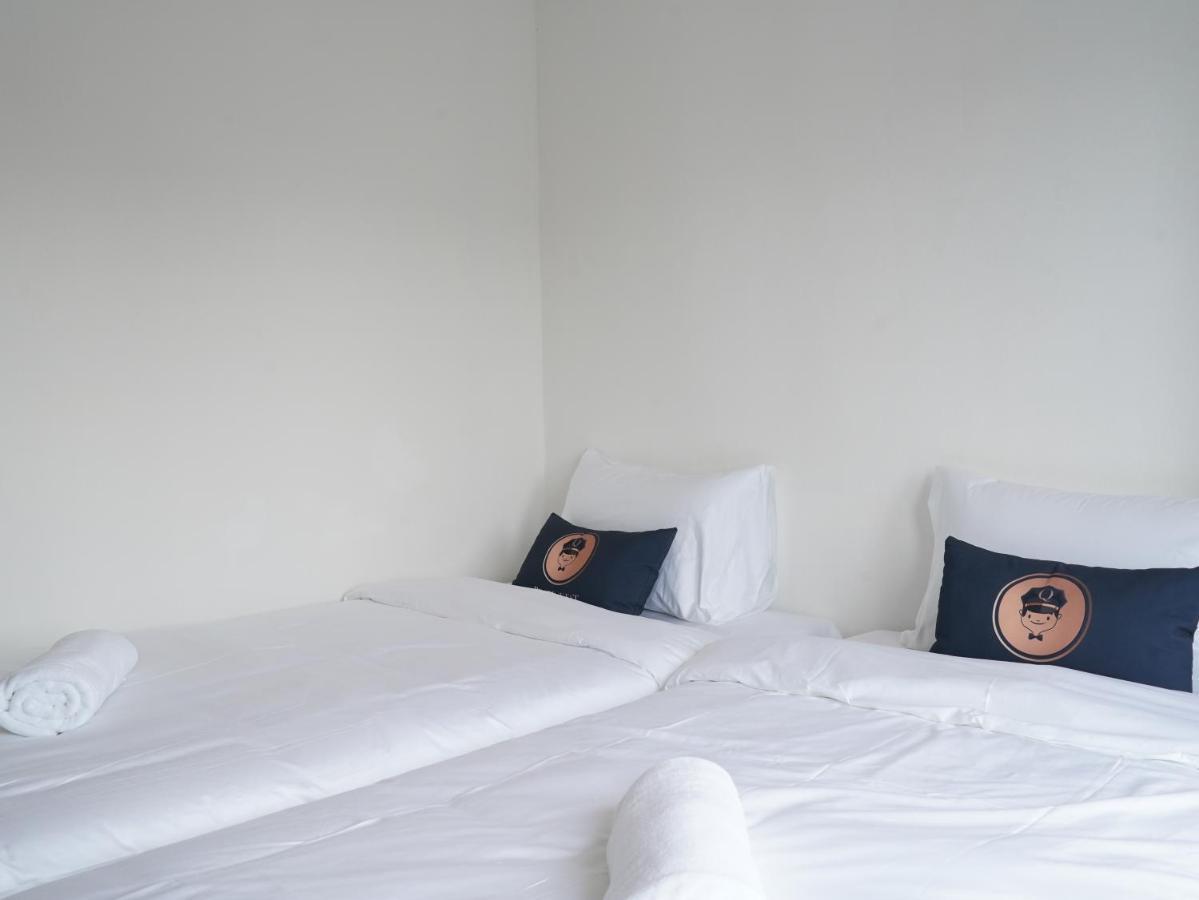 Roomquest It Square Don Mueang Airport Bangkok Exterior foto