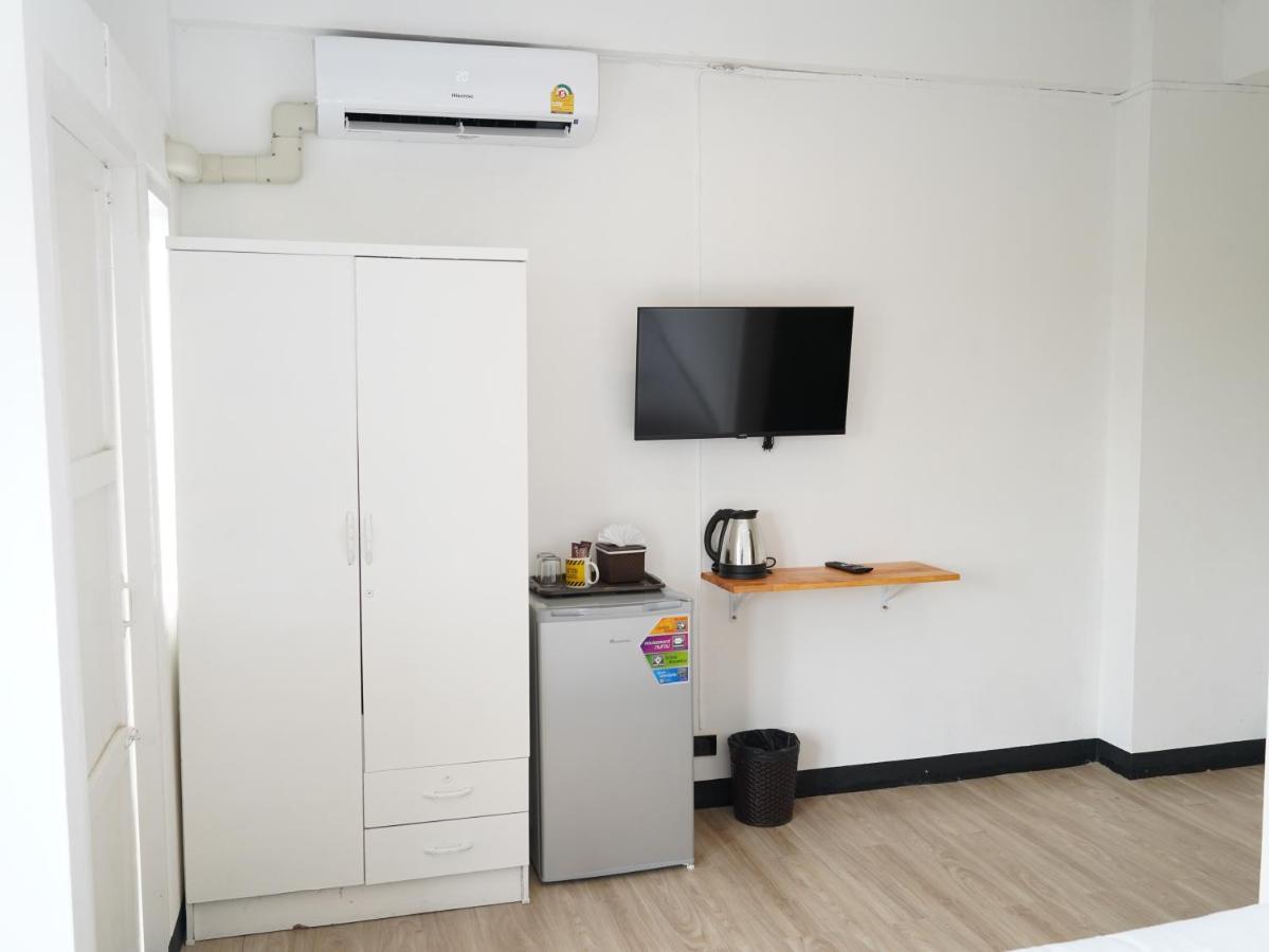 Roomquest It Square Don Mueang Airport Bangkok Exterior foto