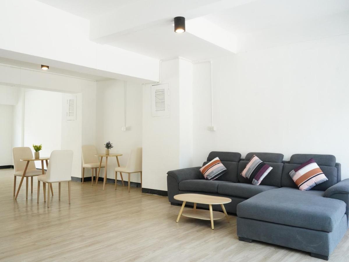 Roomquest It Square Don Mueang Airport Bangkok Exterior foto